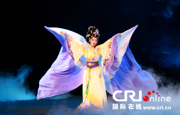 梅兰芳经典名剧《嫦娥奔月》 失传百年后重现京剧舞台
