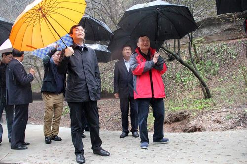 南京大学西安美院联合考察组来我市考察景区建设王军郭大为参加座谈