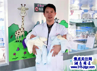 湖南新邵县人民医院新生儿科成功救治一对极低体重、极危重双胞胎早产儿