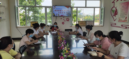 敦化市渤海街爱民社区开展“弘扬中华文化，建设良好家风、家训”主题活动
