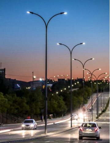 七十：“城市路灯数字化节能改造”项目