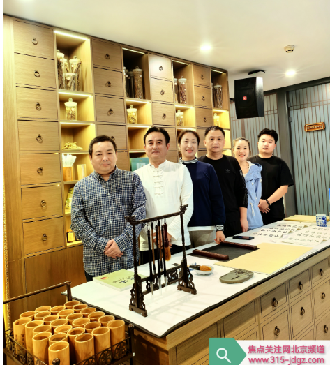 仁心仁术 手到病除-访中医传承非遗技师中医宫廷理筋术传承人闵尊阳老师