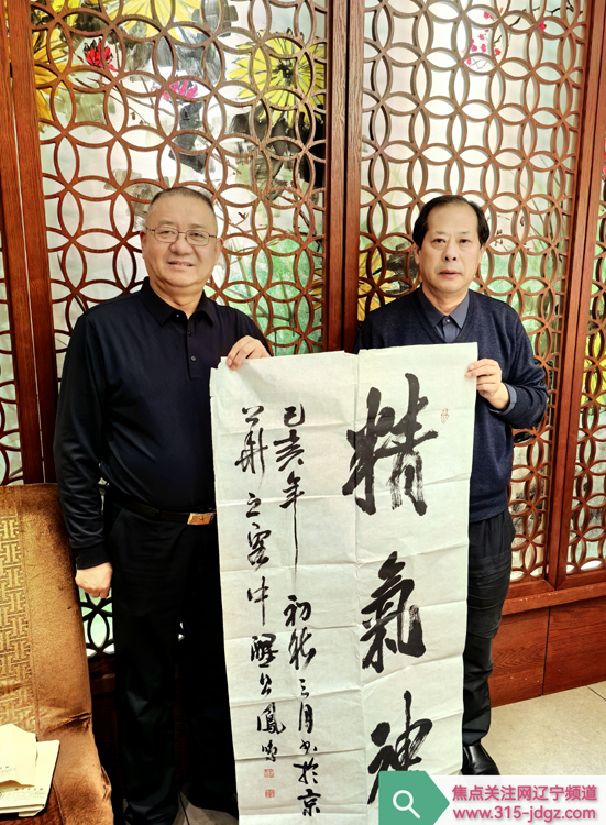 着力加强医疗建设 完善公益服务体系