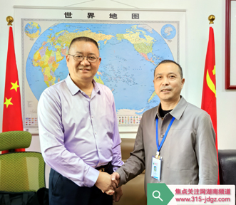 砥砺前行不忘初心 凝心聚力服务社会