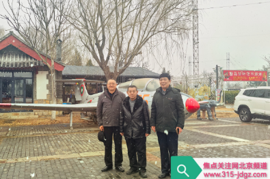 喜迎两会聚合力 共筑红色新阵地